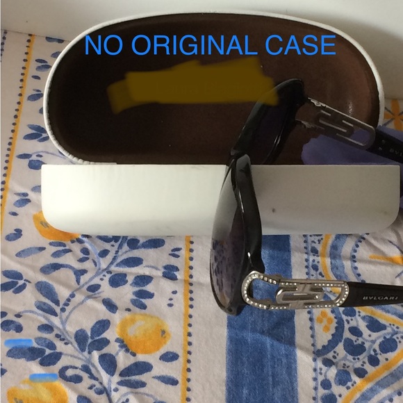 Bulgari sunglasses - Picture 2 of 2